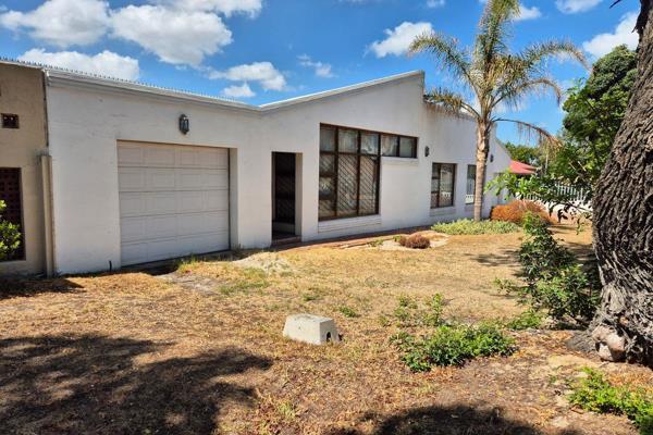 3 Bedroom Property for Sale in Mabille Park Western Cape